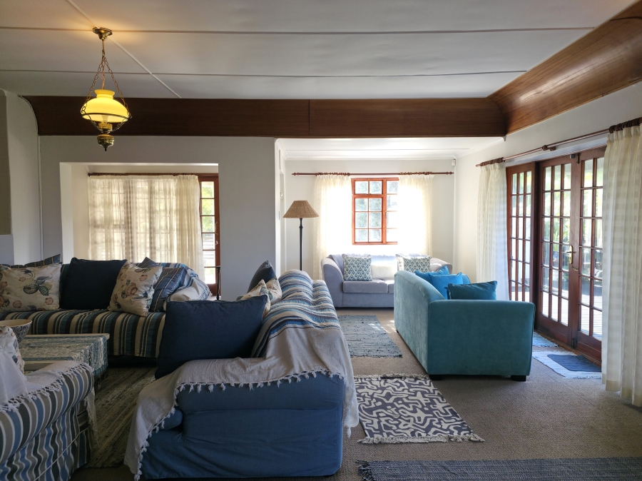 4 Bedroom Property for Sale in Paradise Beach Eastern Cape